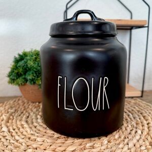 Rae Dunn Black Flour Chubby Canister Jar